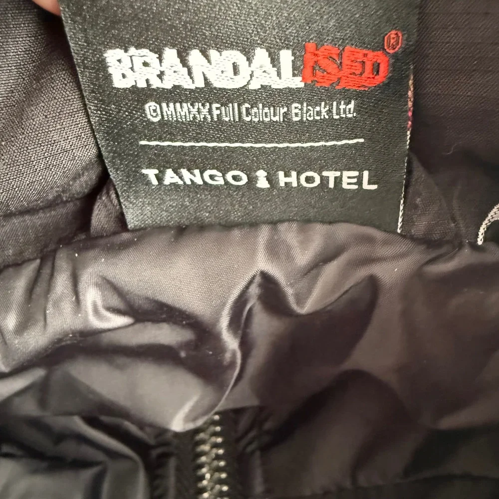Tango Hotel Limited Edition Do Nothing Graffiti Black Puffer‎ Jacket XL